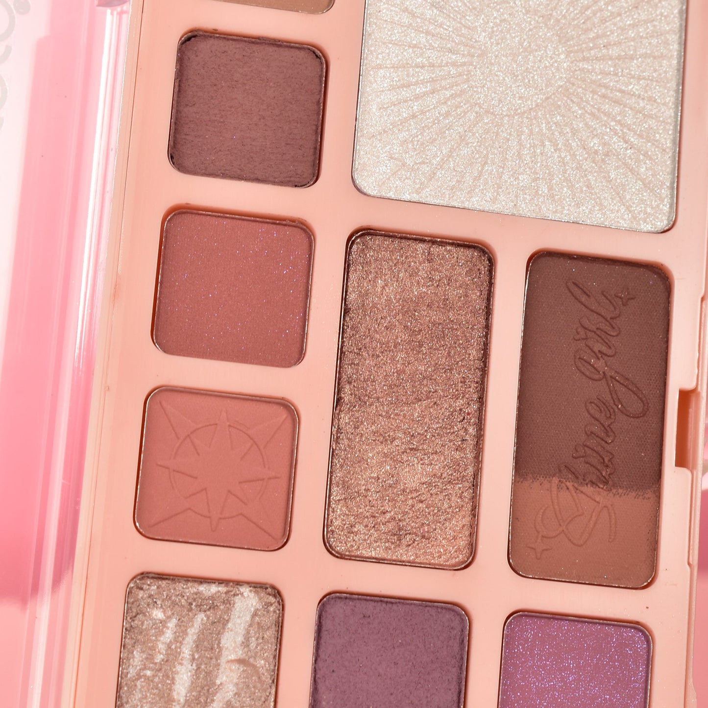 Paleta de Maquillaje Shine Girl KEVIN&COCO REF:KC1062