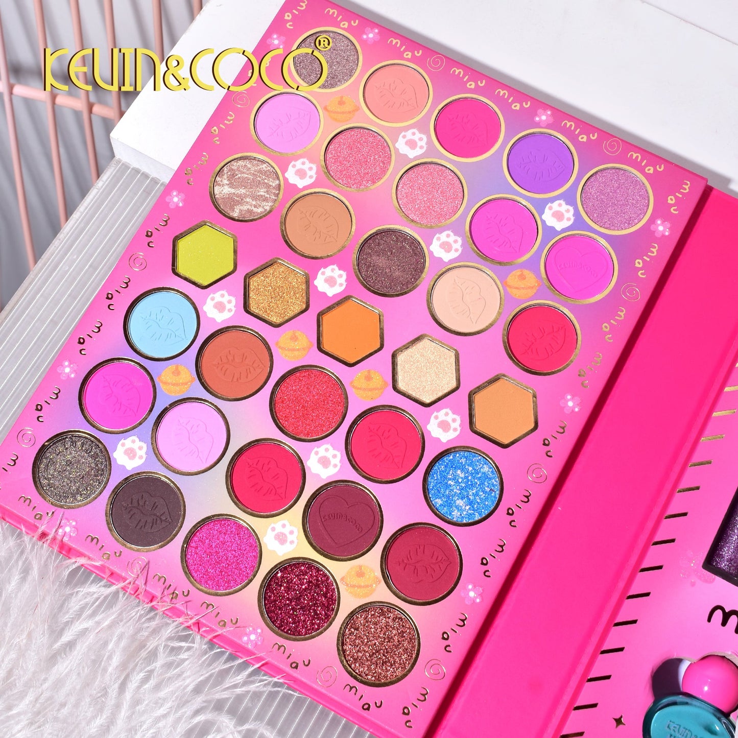 Kit de Maquillaje Completo – Kevin&Coco REF:KC233945