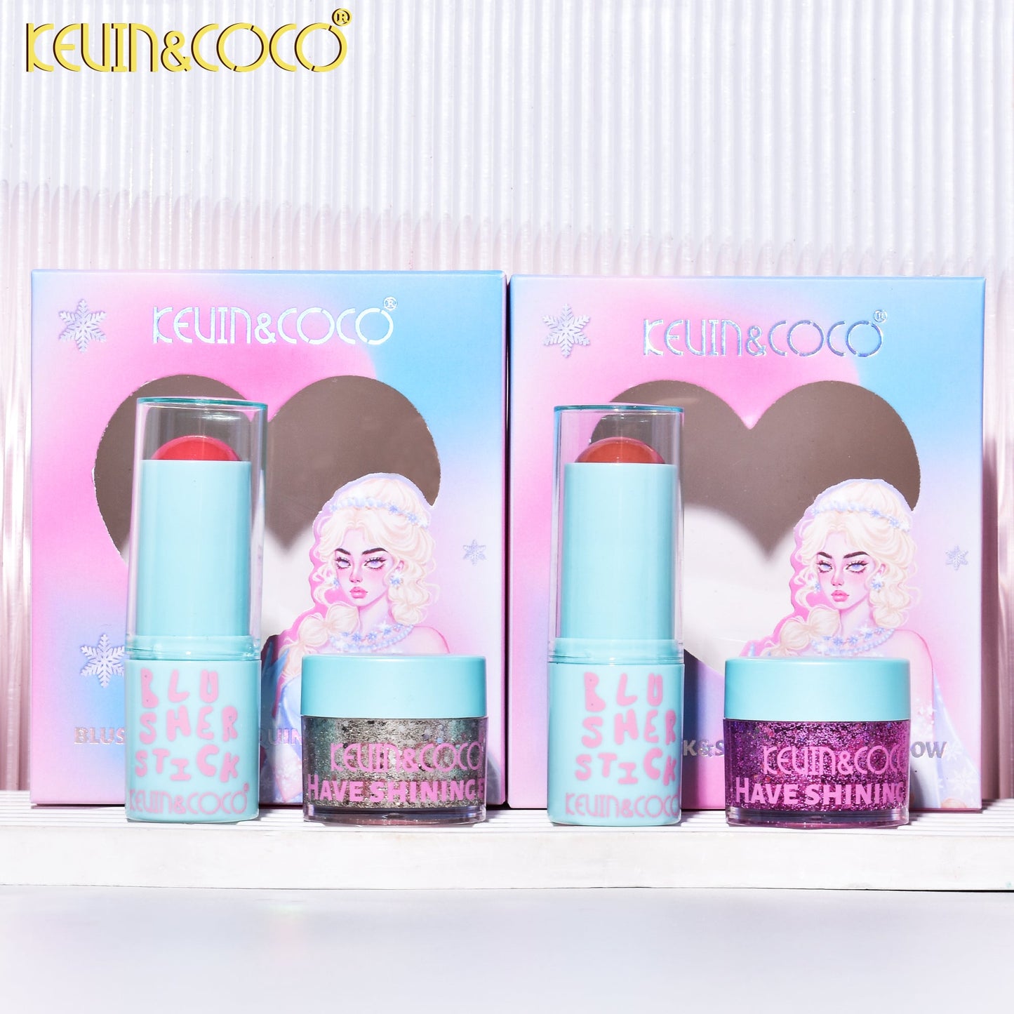 KIT DE MAQUILLAJE RUBOR BARRA + ILUMINADOR REF: KC244829