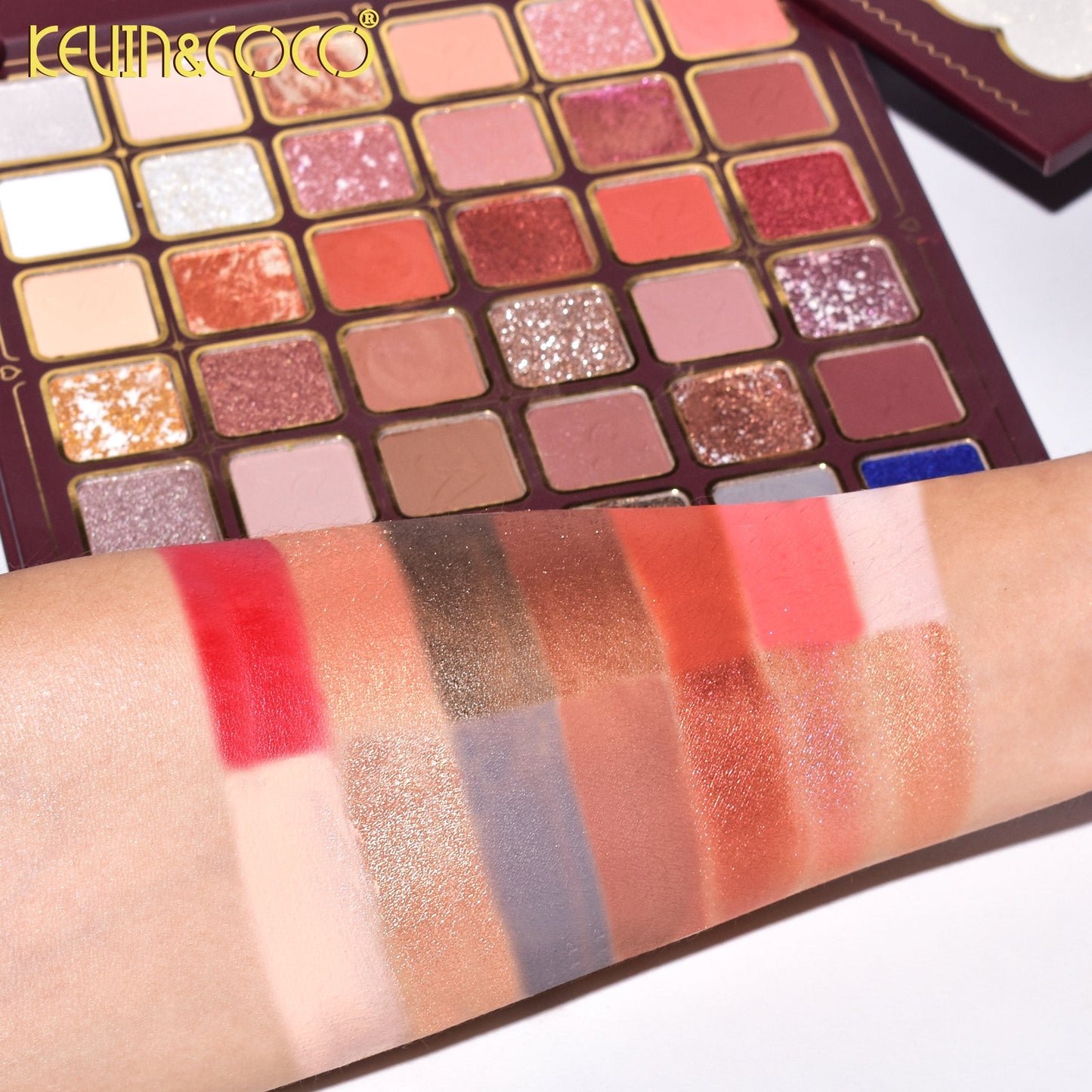 PALETA LIBRO DE MAQUILLAJE KEVIN&COCO REF:KC244874
